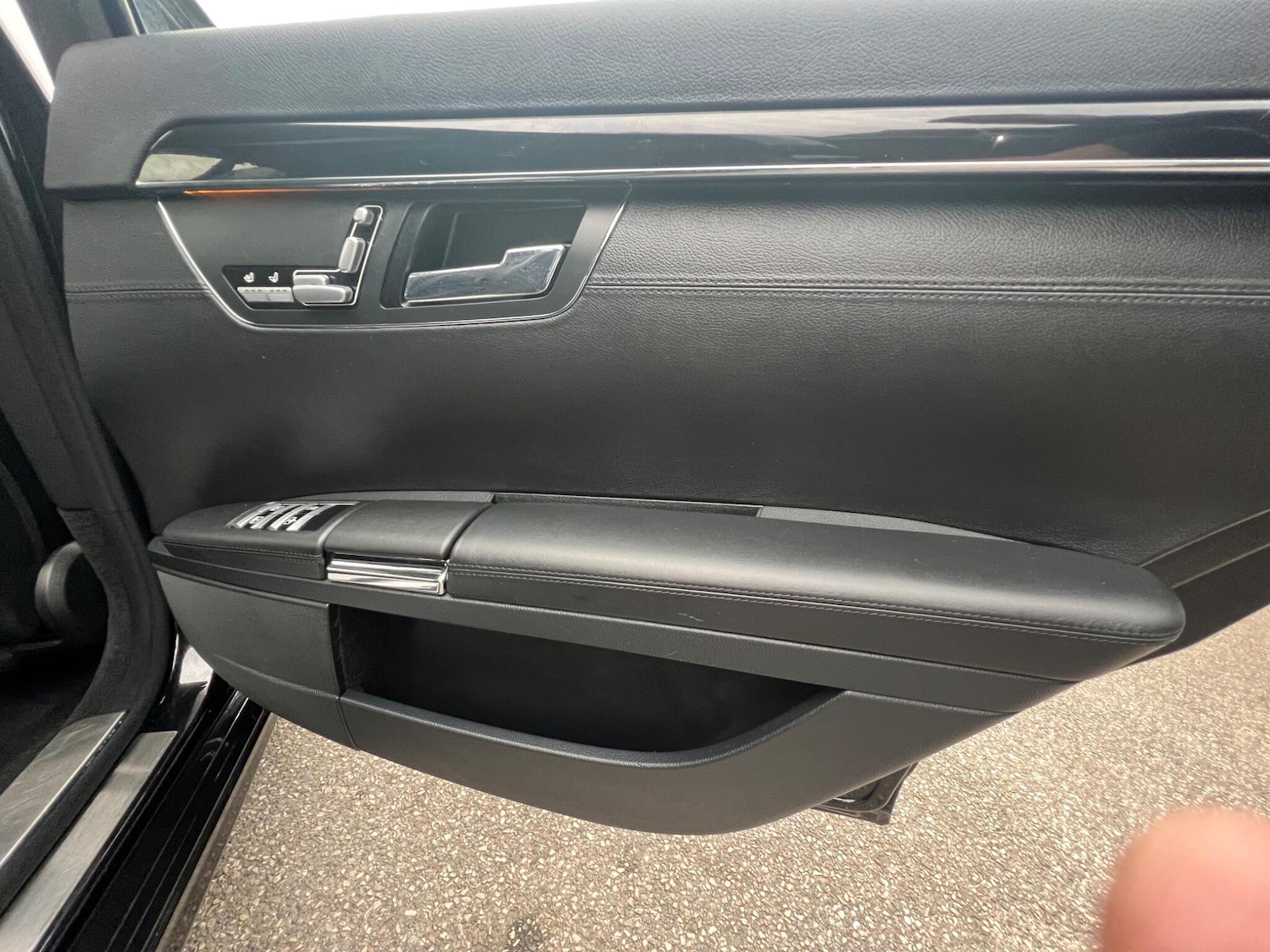 Used Mercedes-Benz S Class 2007 for sale - 76803461: Photo 37