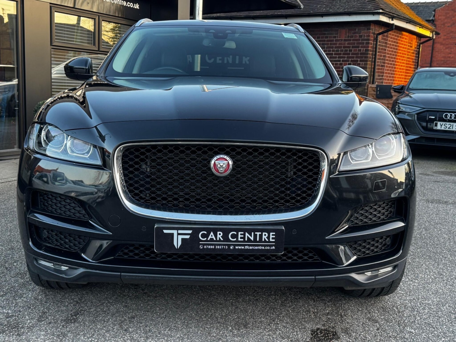 Used Jaguar F-Pace 2016 for sale - 77737657: Photo 14