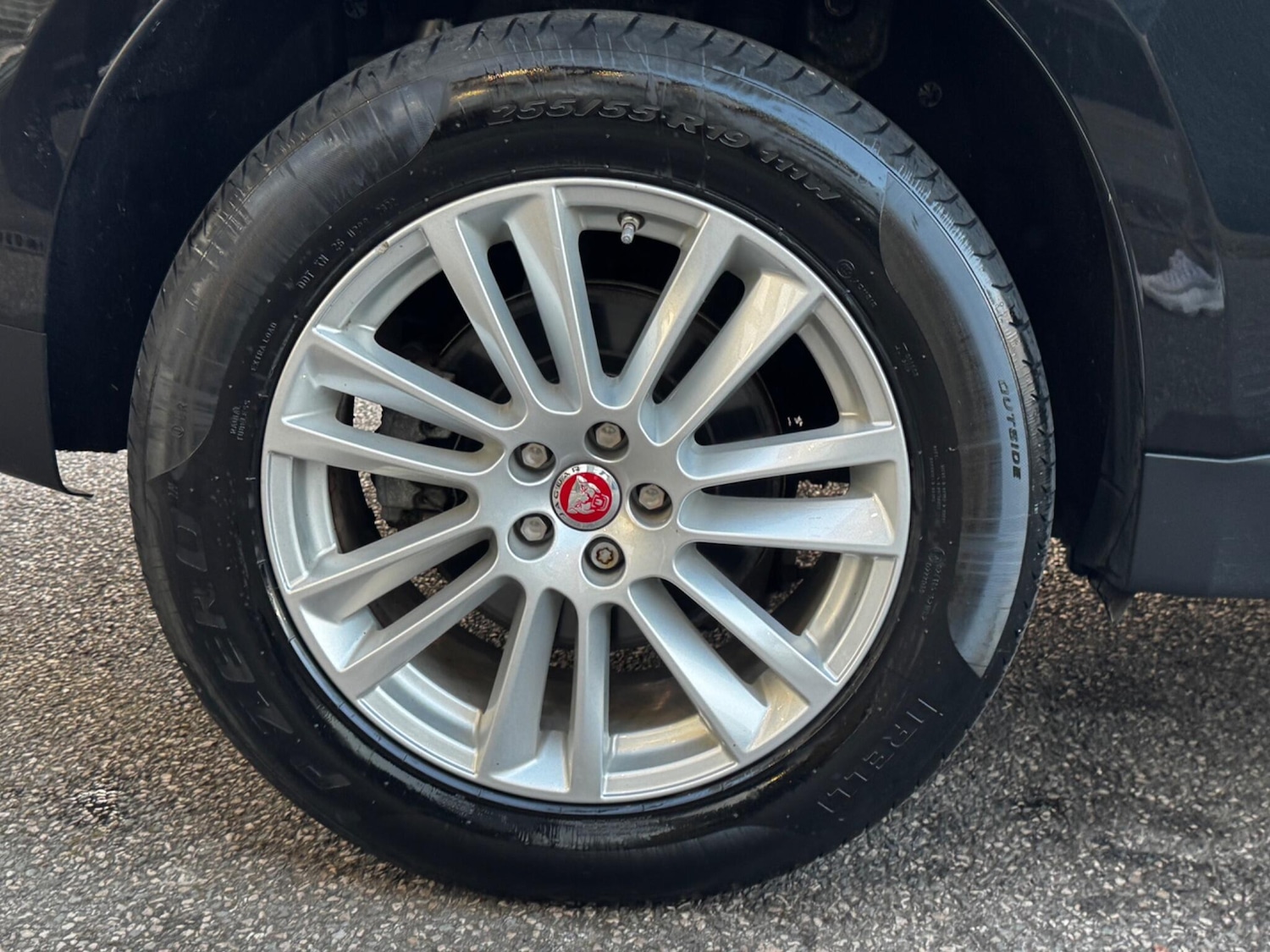 Used Jaguar F-Pace 2016 for sale - 77737657: Photo 21