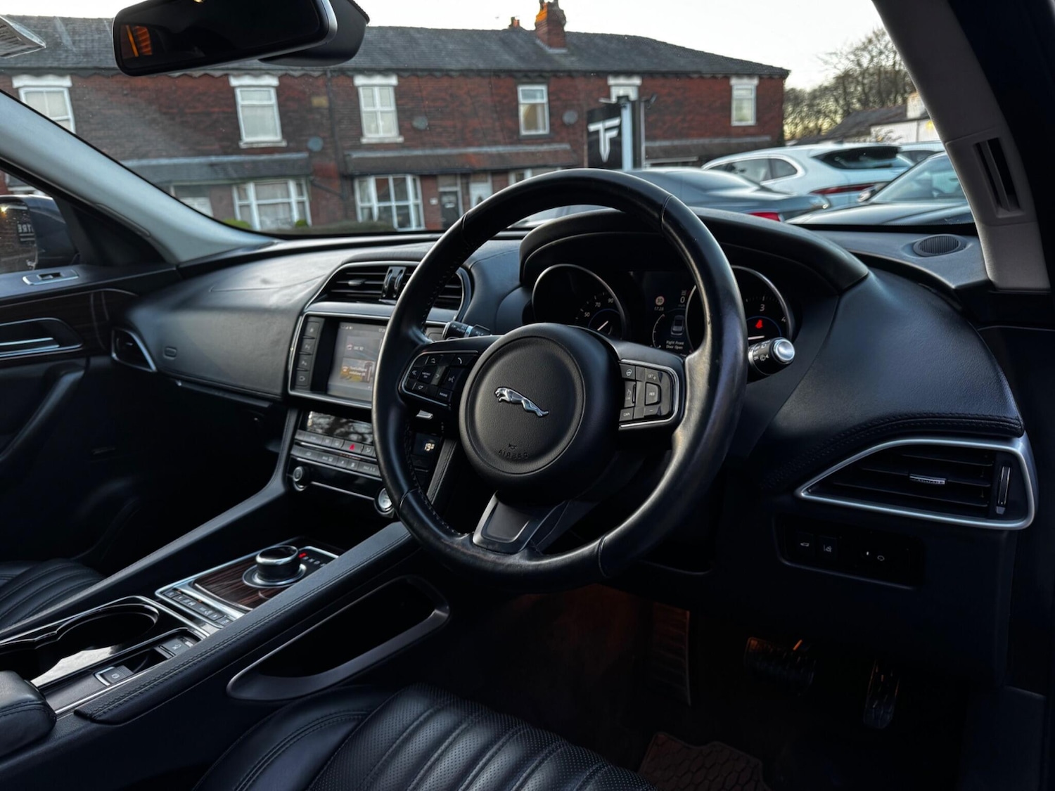 Used Jaguar F-Pace 2016 for sale - 77737657: Photo 30