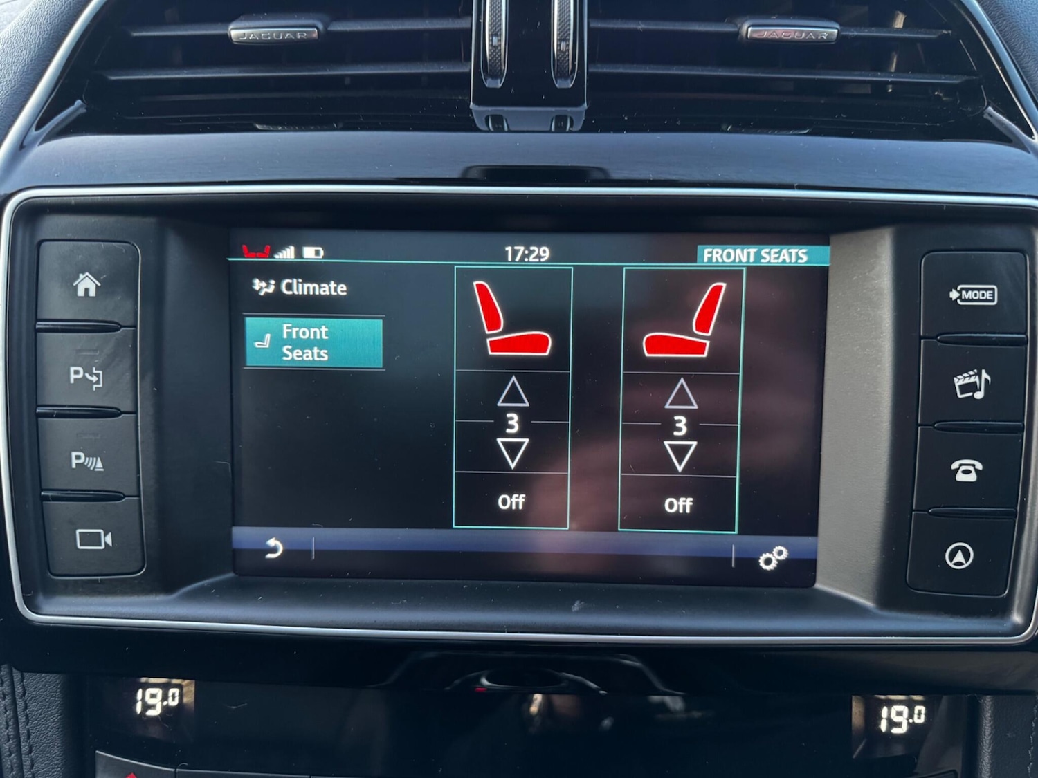 Used Jaguar F-Pace 2016 for sale - 77737657: Photo 37