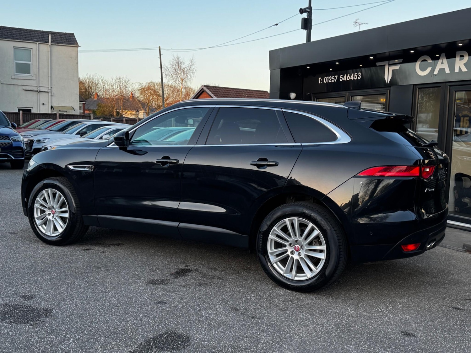 Used Jaguar F-Pace 2016 for sale - 77737657: Photo 5