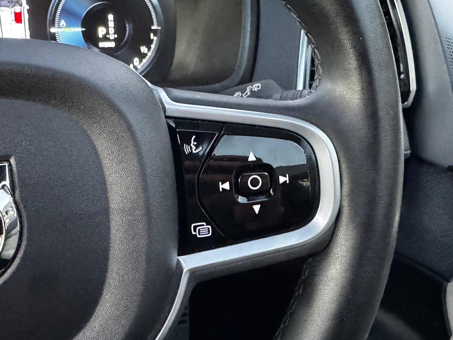 Used Volvo XC90 for sale - 77015894: Photo 31