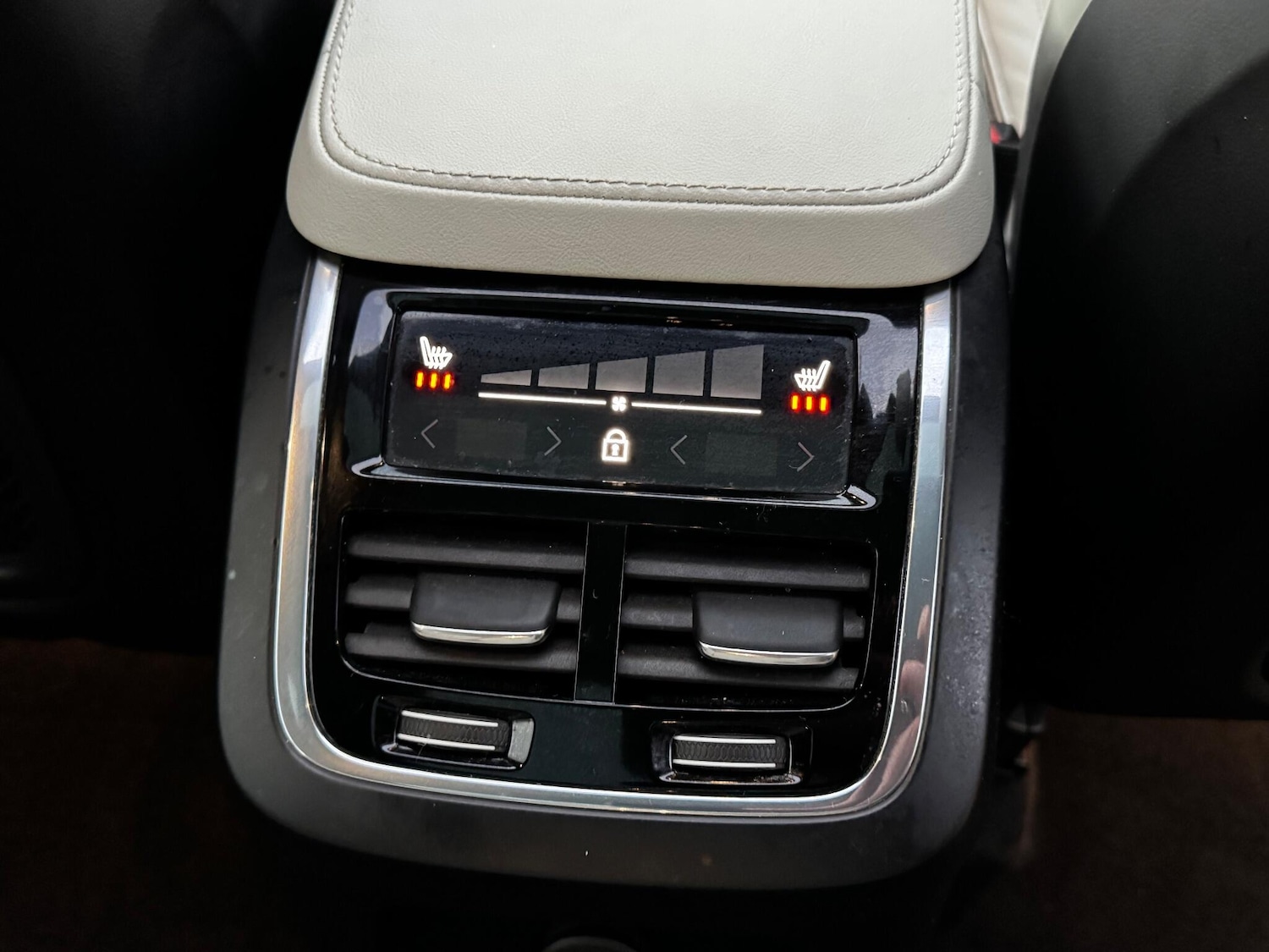 Used Volvo XC90 for sale - 77015894: Photo 43