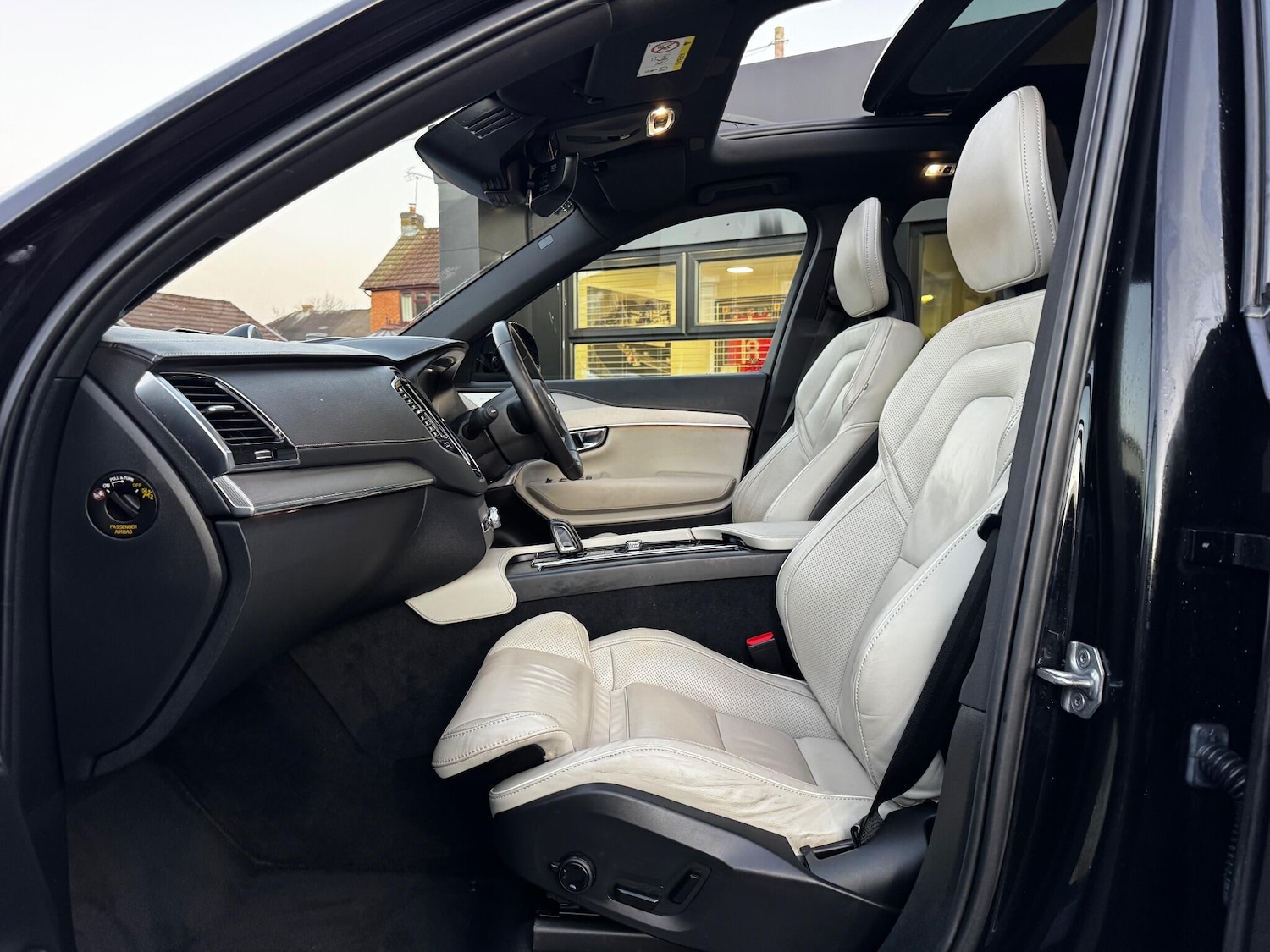 Used Volvo XC90 for sale - 77015894: Photo 49