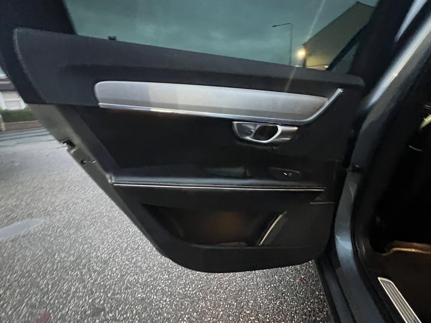 Used Volvo S90 2018 for sale - 76803453: Photo 33