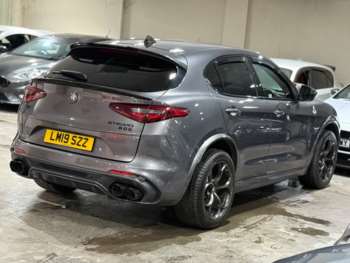 Used Alfa Romeo Stelvio 2019 for sale - 72669339: Photo