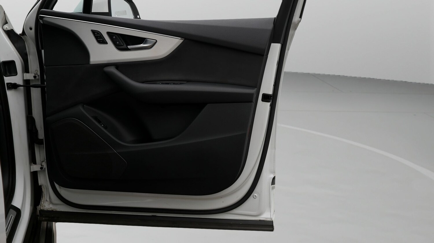 Used Audi Q7 for sale - 77831187: Photo 15