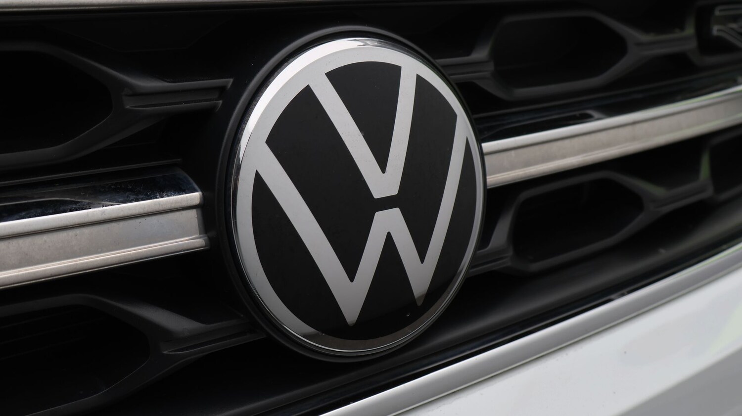 Used Volkswagen T-Roc for sale - 77432450: Photo 23