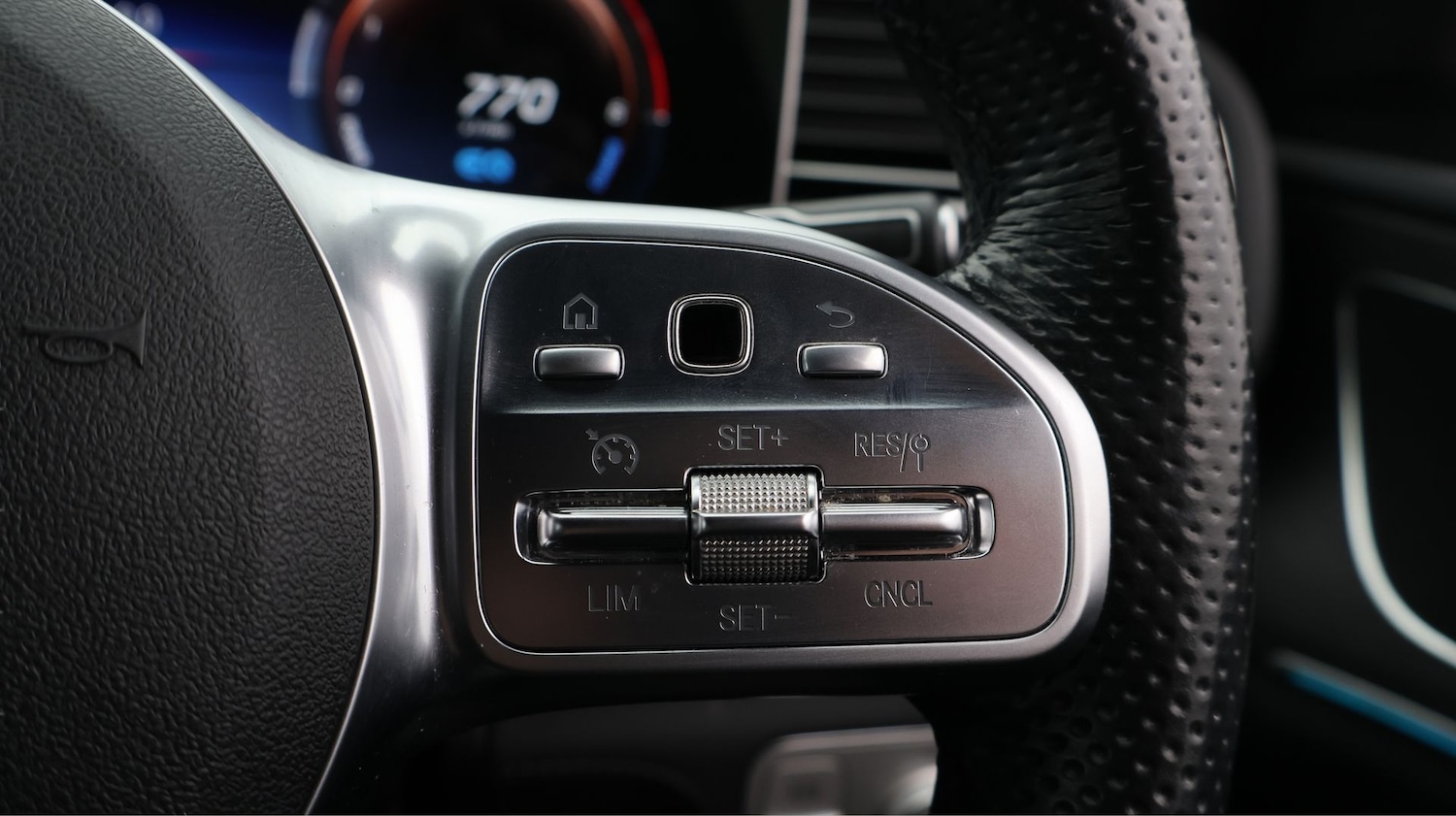 Used Mercedes-Benz GLE 2022 for sale - 77272694: Photo 25