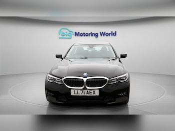 Used BMW 3 Series 2021 for sale - 77308607: Photo