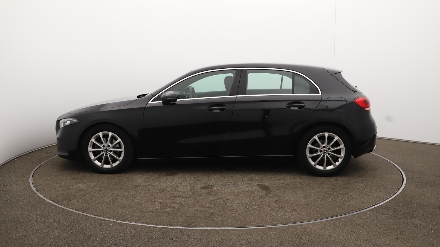 Used Mercedes-Benz A-Class 2020 for sale - 76152253: Photo 65