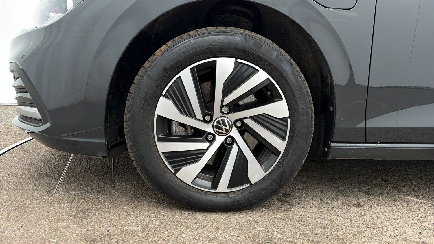 Used Volkswagen Golf 2023 for sale - 77973836: Photo 17