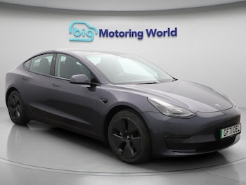 Tesla - Model 3