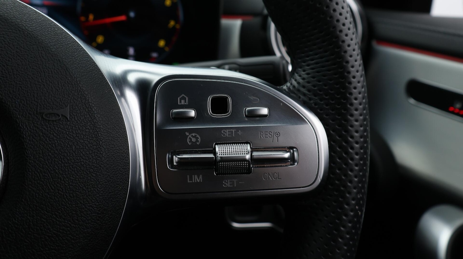 Used Mercedes-Benz CLA 2022 for sale - 76109197: Photo 25