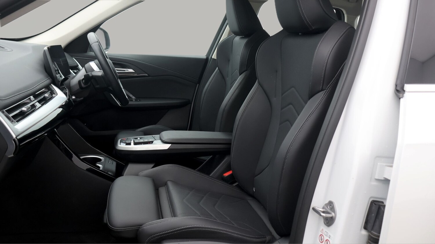 Used BMW iX1 2023 for sale - 77453604: Photo 14