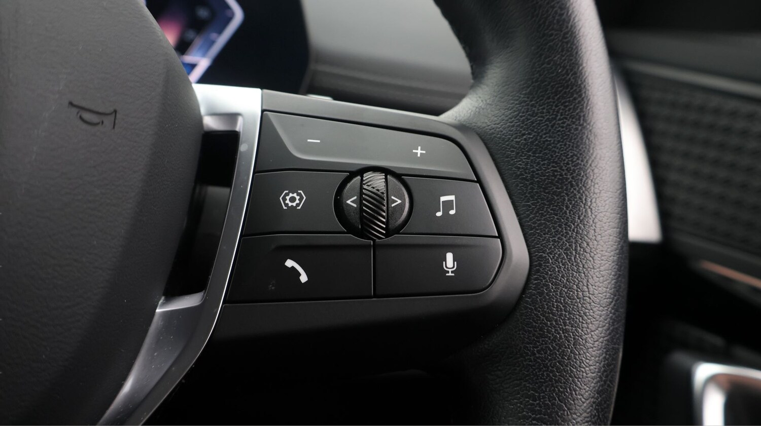 Used BMW iX1 2023 for sale - 77453604: Photo 23