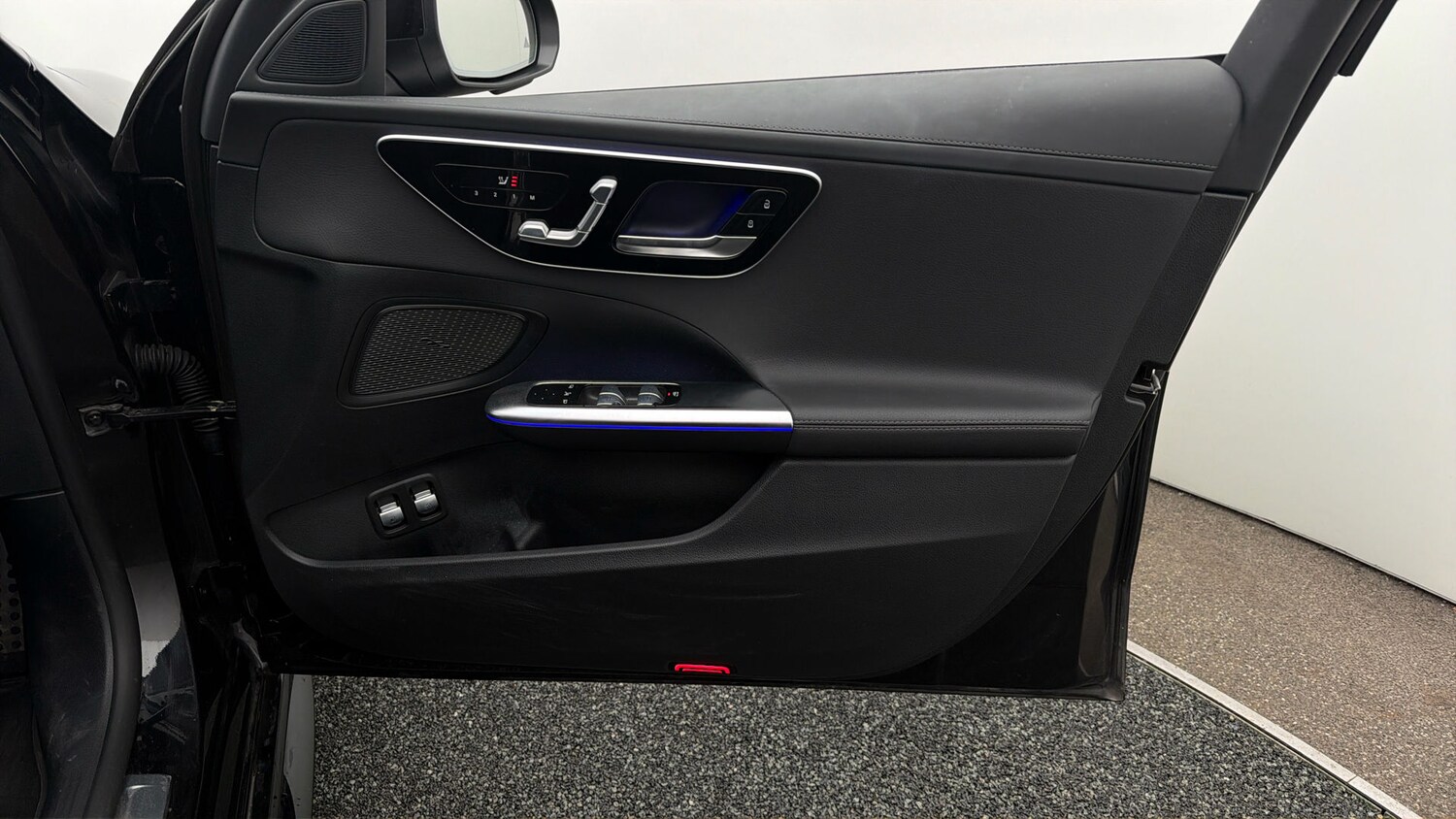 Used Mercedes-Benz C Class 2025 for sale - 78209855: Photo 14