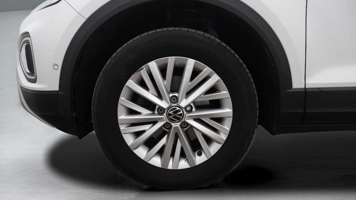 Used Volkswagen T-Roc 2023 for sale - 77365494: Photo 18