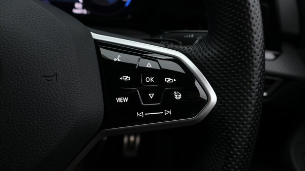 Used Volkswagen Golf 2022 for sale - 76307063: Photo 25