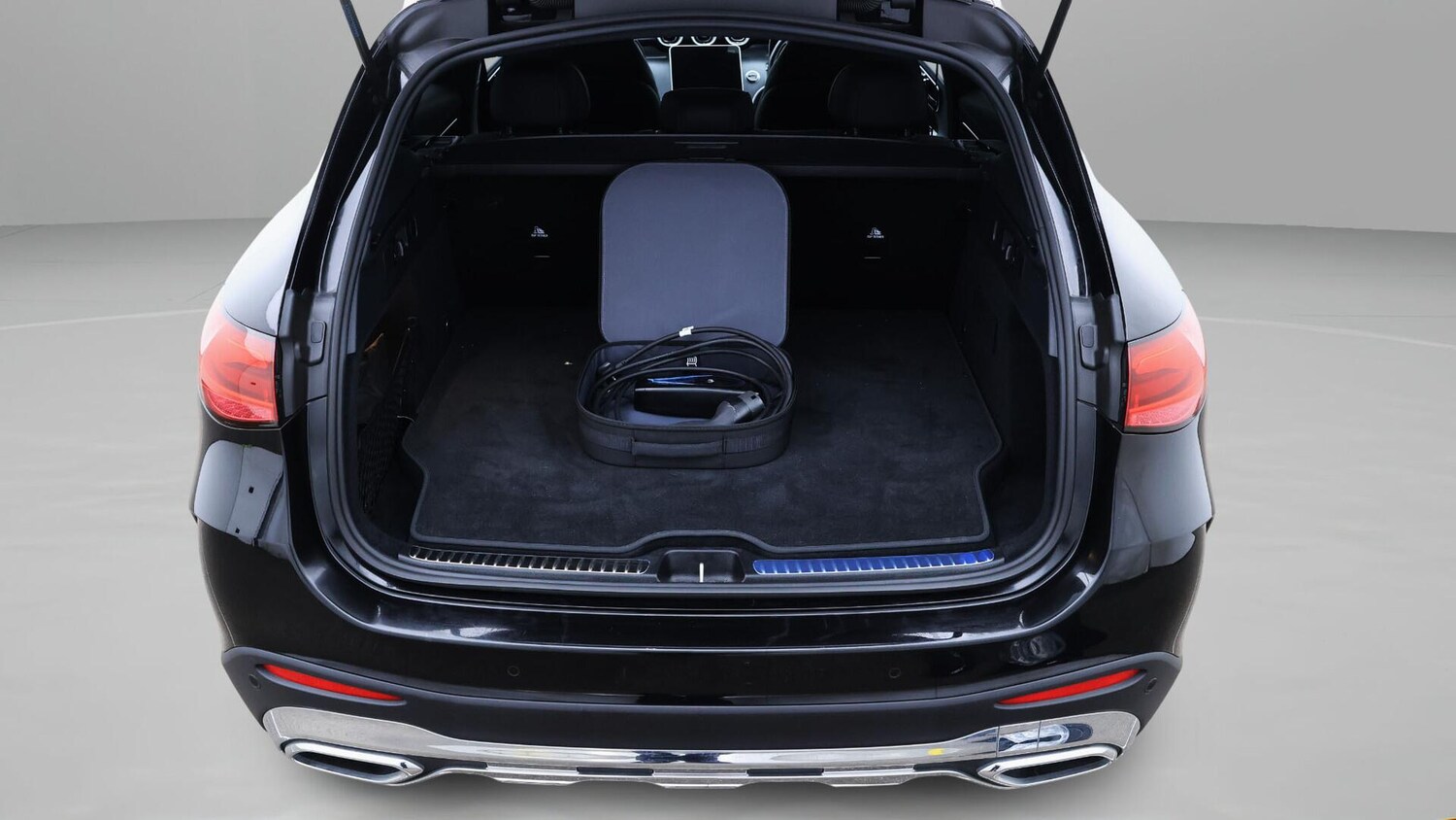 Used Mercedes-Benz GLC 2024 for sale - 76550991: Photo 18