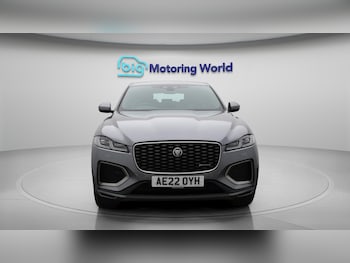 Used Jaguar F-Pace 2022 for sale - 75508032: Photo
