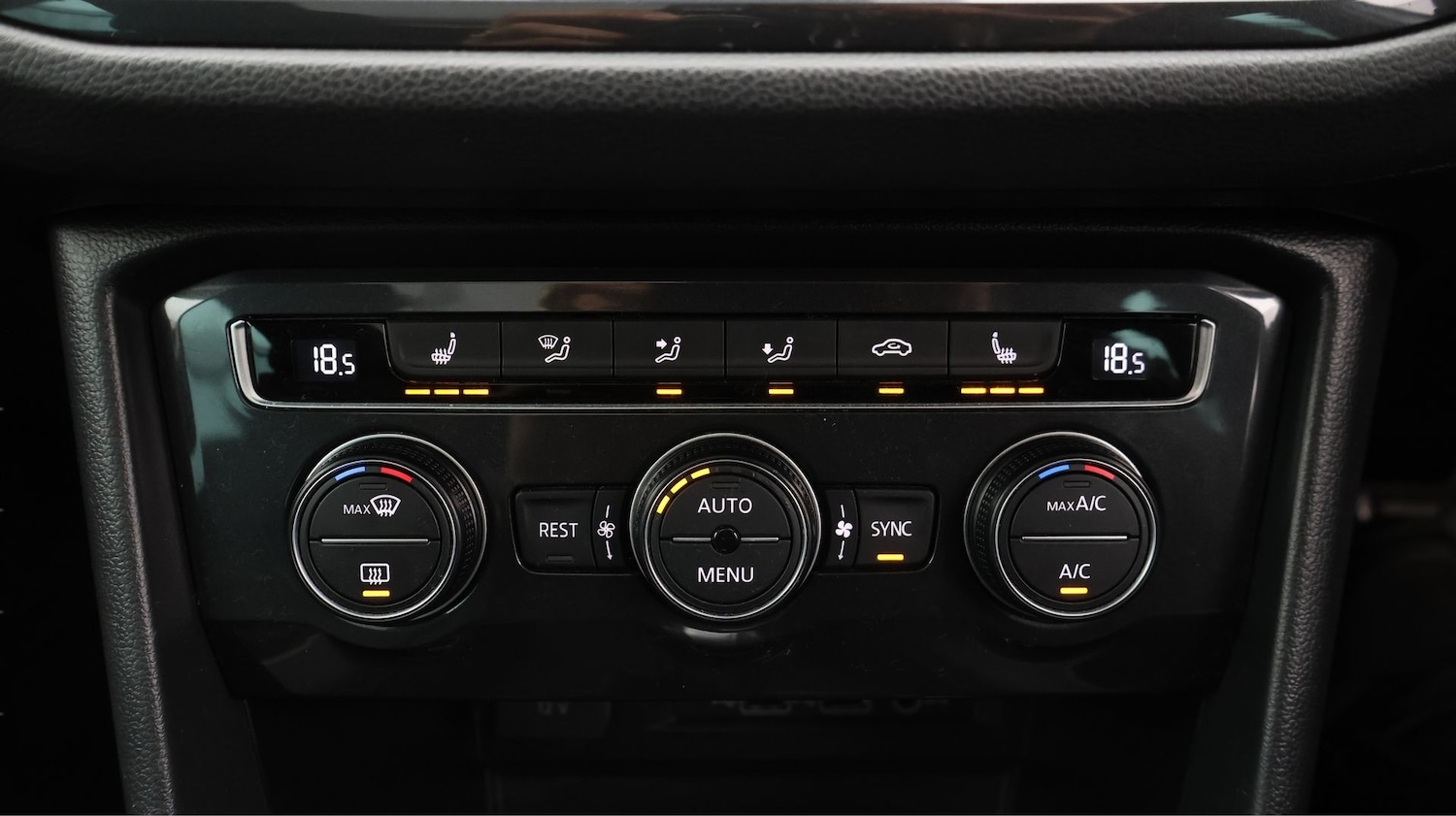 Used Volkswagen Tiguan 2019 for sale - 77492301: Photo 12