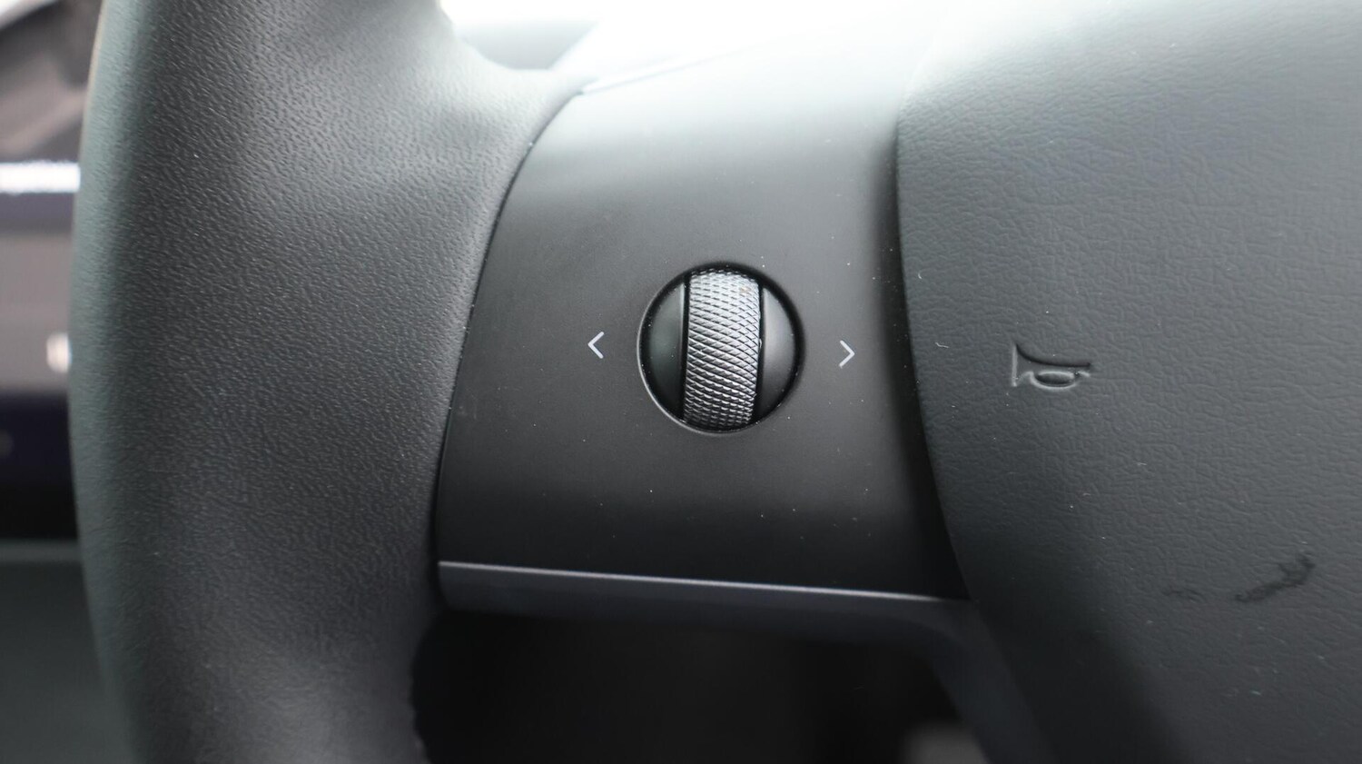 Used Tesla Model Y 2022 for sale - 76109817: Photo 22