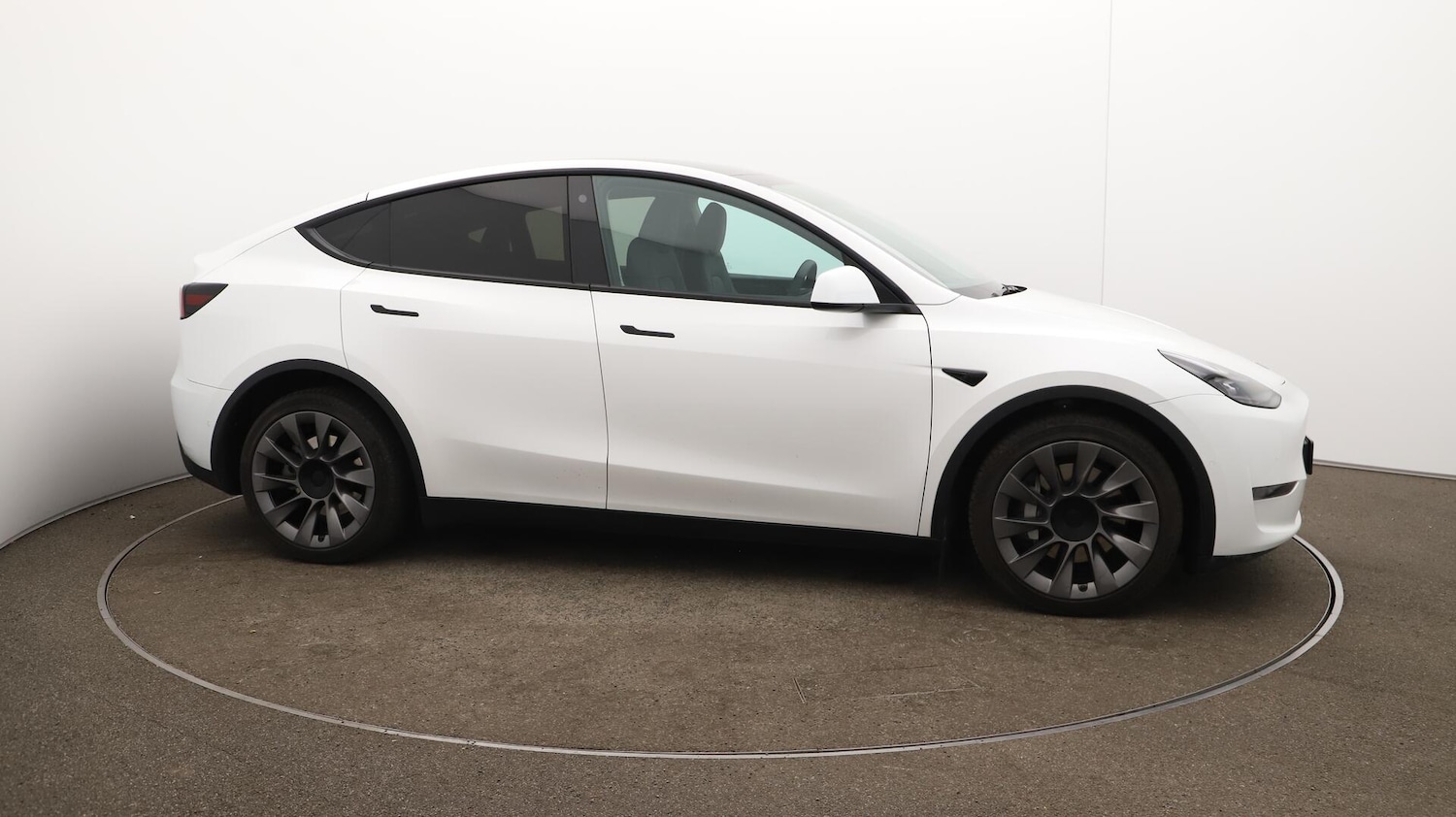 Used Tesla Model Y 2022 for sale - 76109817: Photo 48