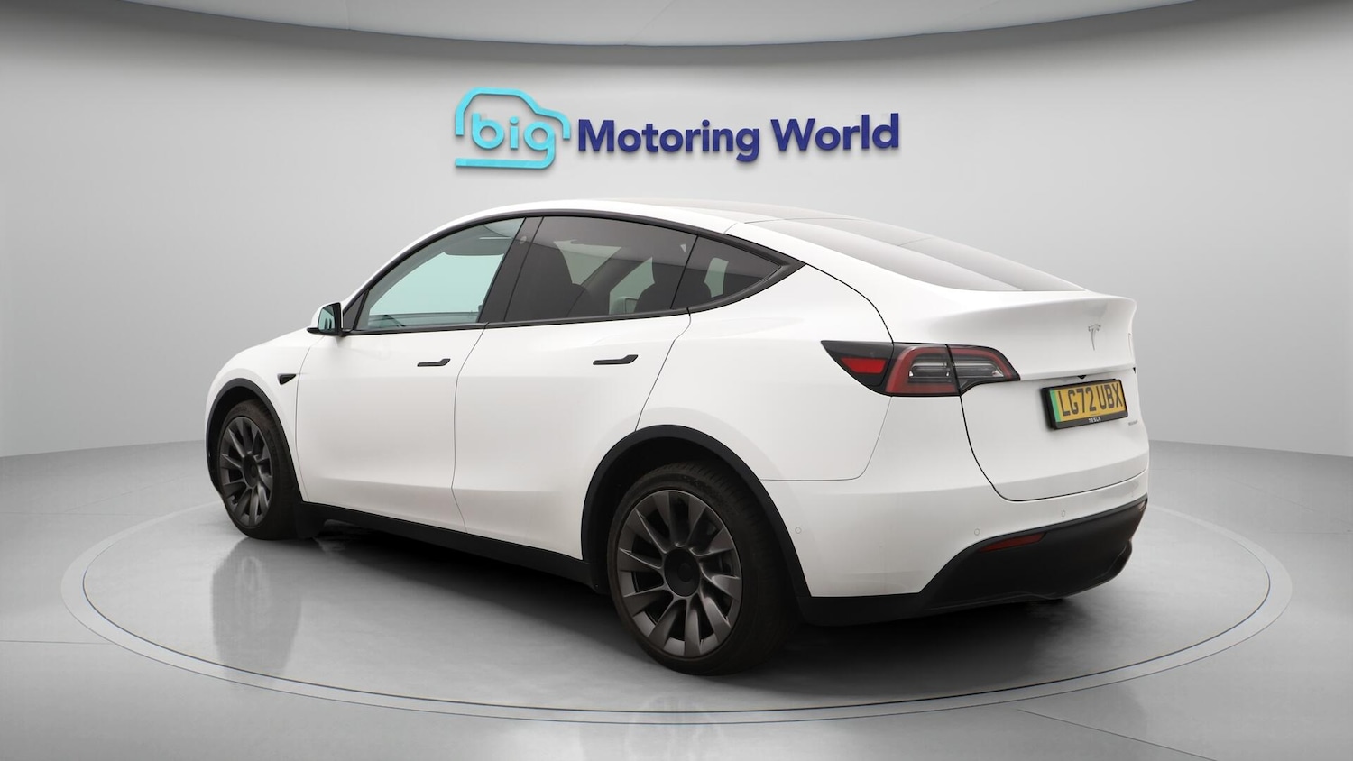 Used Tesla Model Y 2022 for sale - 76109817: Photo 5