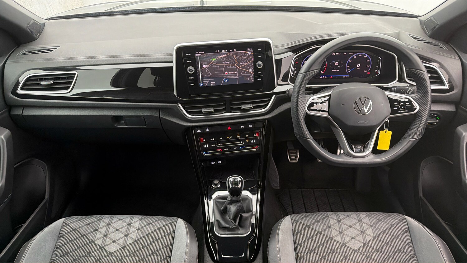 Used Volkswagen T-Roc 2023 for sale - 78176314: Photo 12