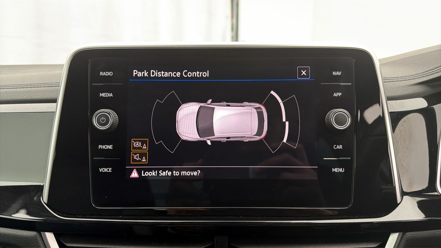 Used Volkswagen T-Roc 2023 for sale - 78176314: Photo 27