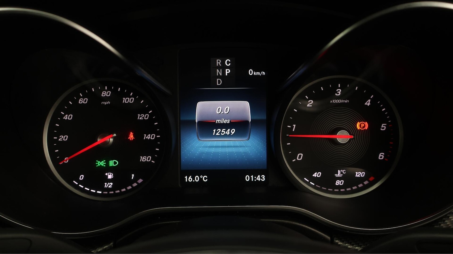 Used Mercedes-Benz V-Class 2023 for sale - 76381225: Photo 10