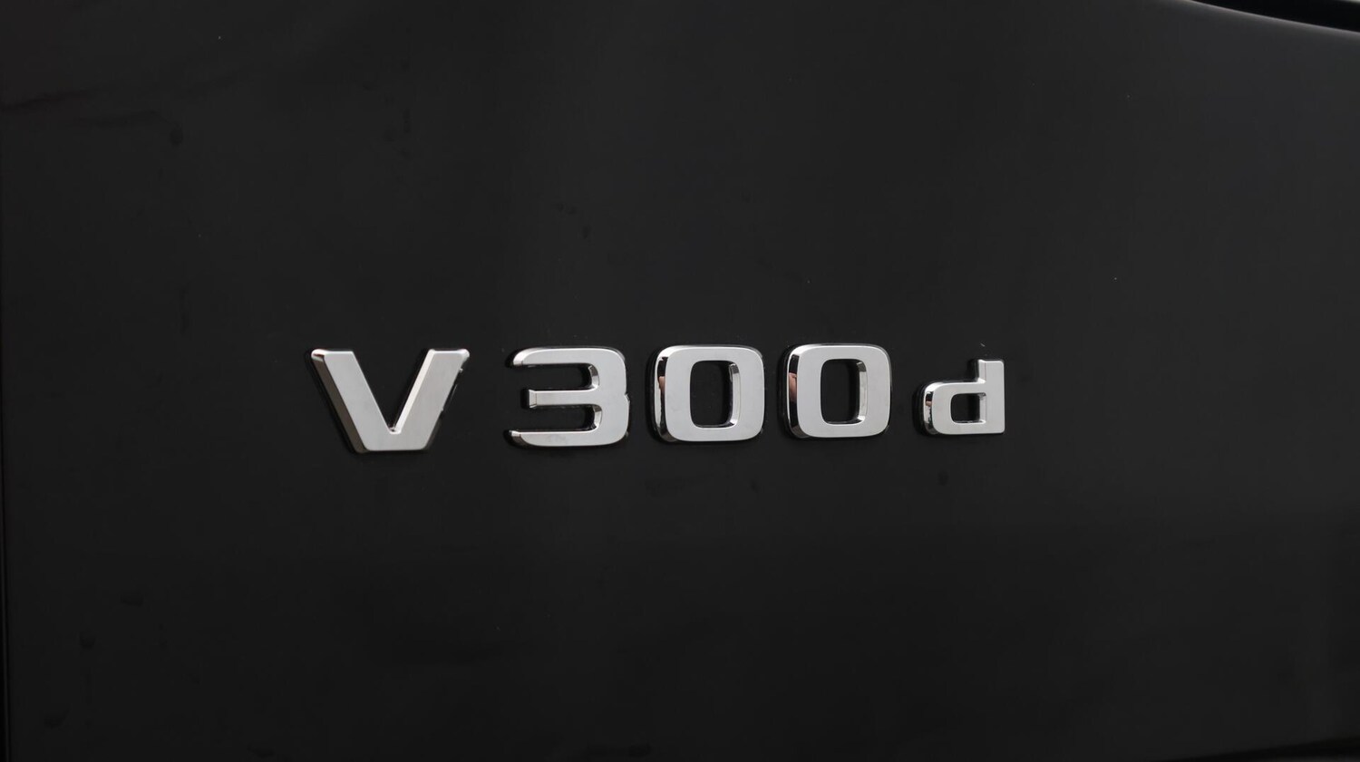 Used Mercedes-Benz V-Class 2023 for sale - 76381225: Photo 22