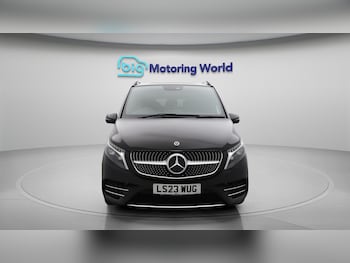 Used Mercedes-Benz V-Class 2023 for sale - 76381225: Photo