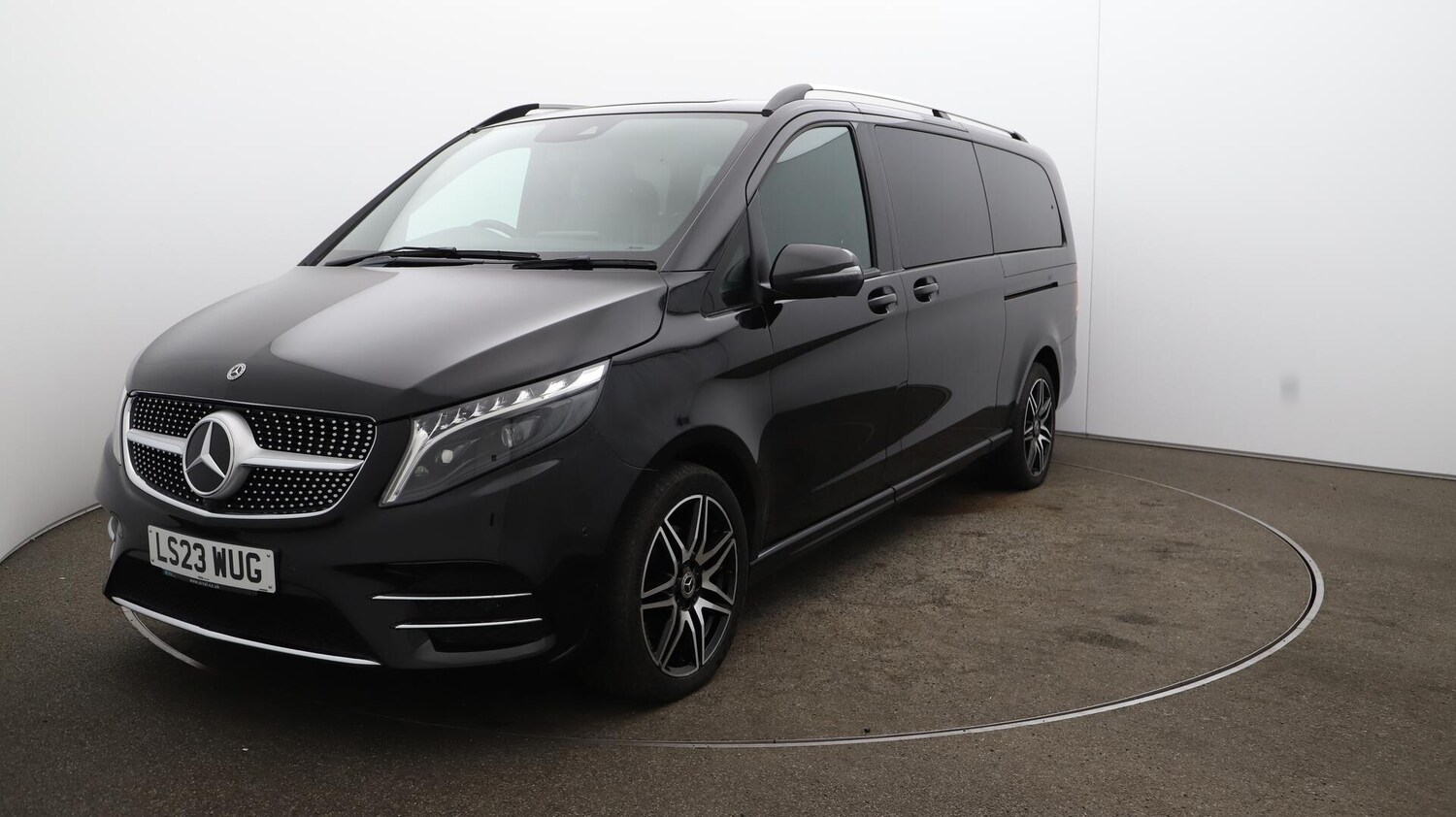 Used Mercedes-Benz V-Class 2023 for sale - 76381225: Photo 38
