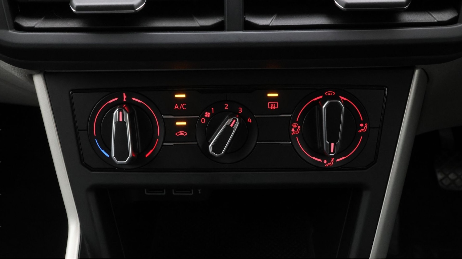 Used Volkswagen Polo 2019 for sale - 77650370: Photo 12