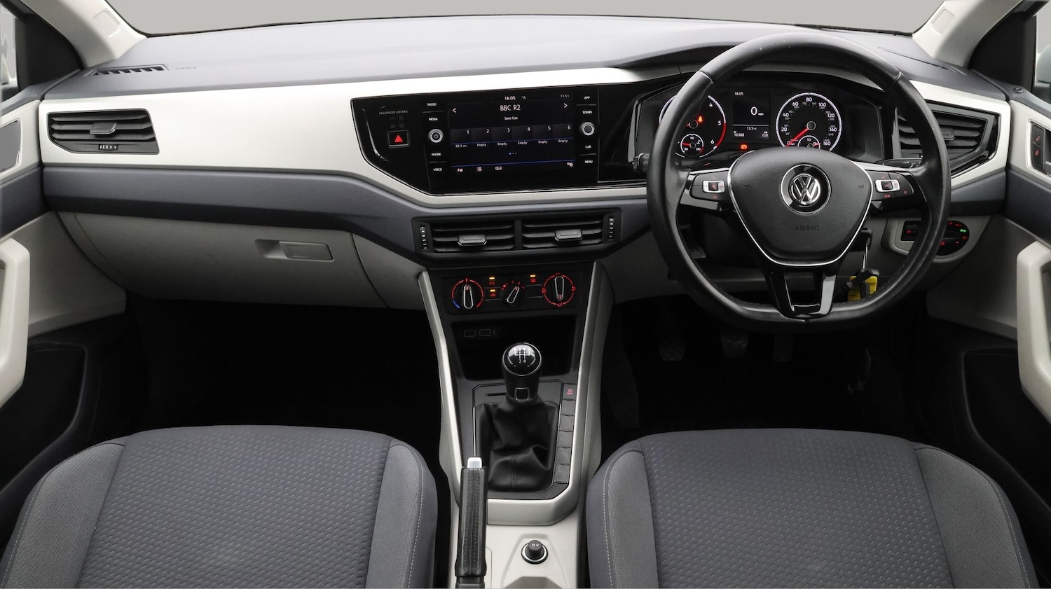 Used Volkswagen Polo 2019 for sale - 77650370: Photo 13