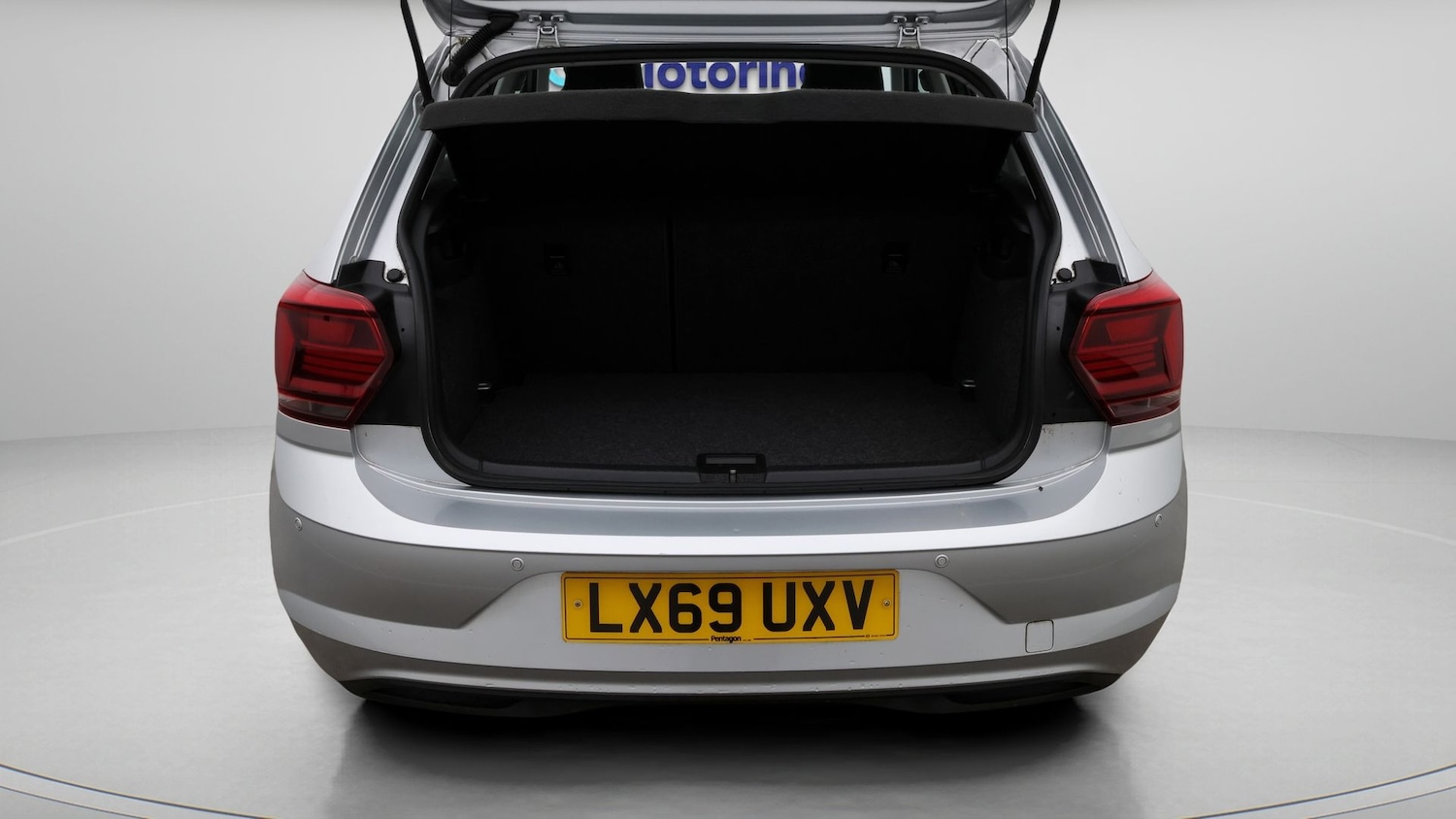 Used Volkswagen Polo 2019 for sale - 77650370: Photo 17