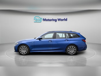 Used BMW 3 Series 2021 for sale - 77758628: Photo