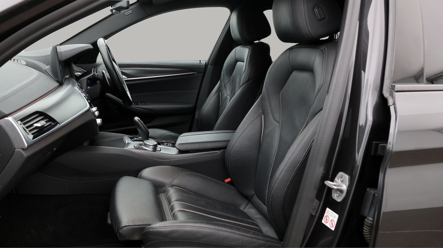 Used BMW 5 Series 2021 for sale - 77774953: Photo 14