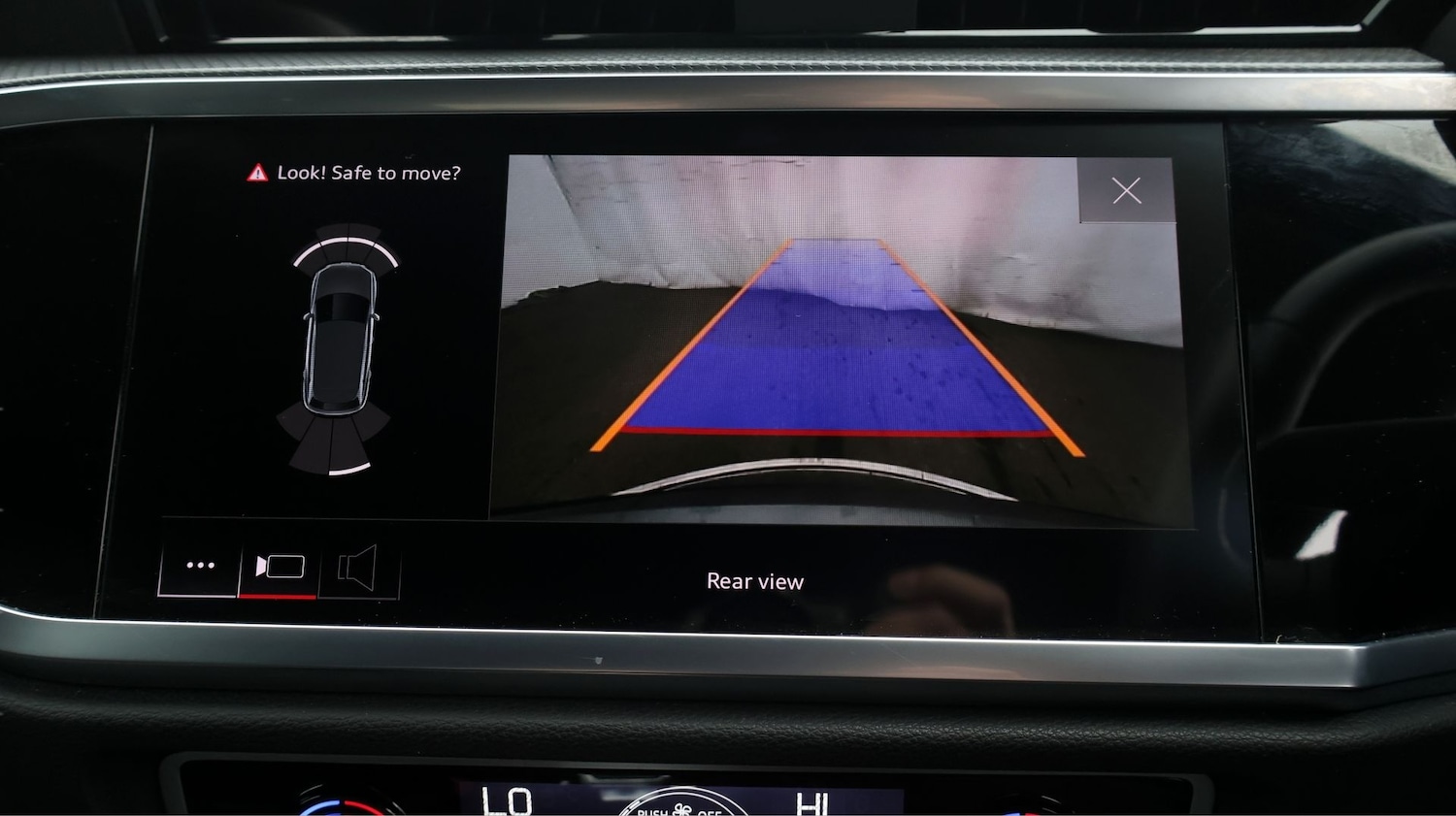 Used Audi Q3 2021 for sale - 77610235: Photo 24