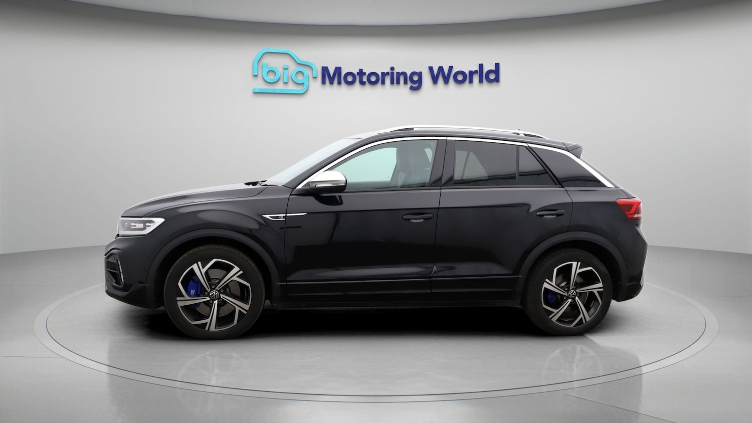 Used Volkswagen T-Roc 2023 for sale - 77519347: Photo 4