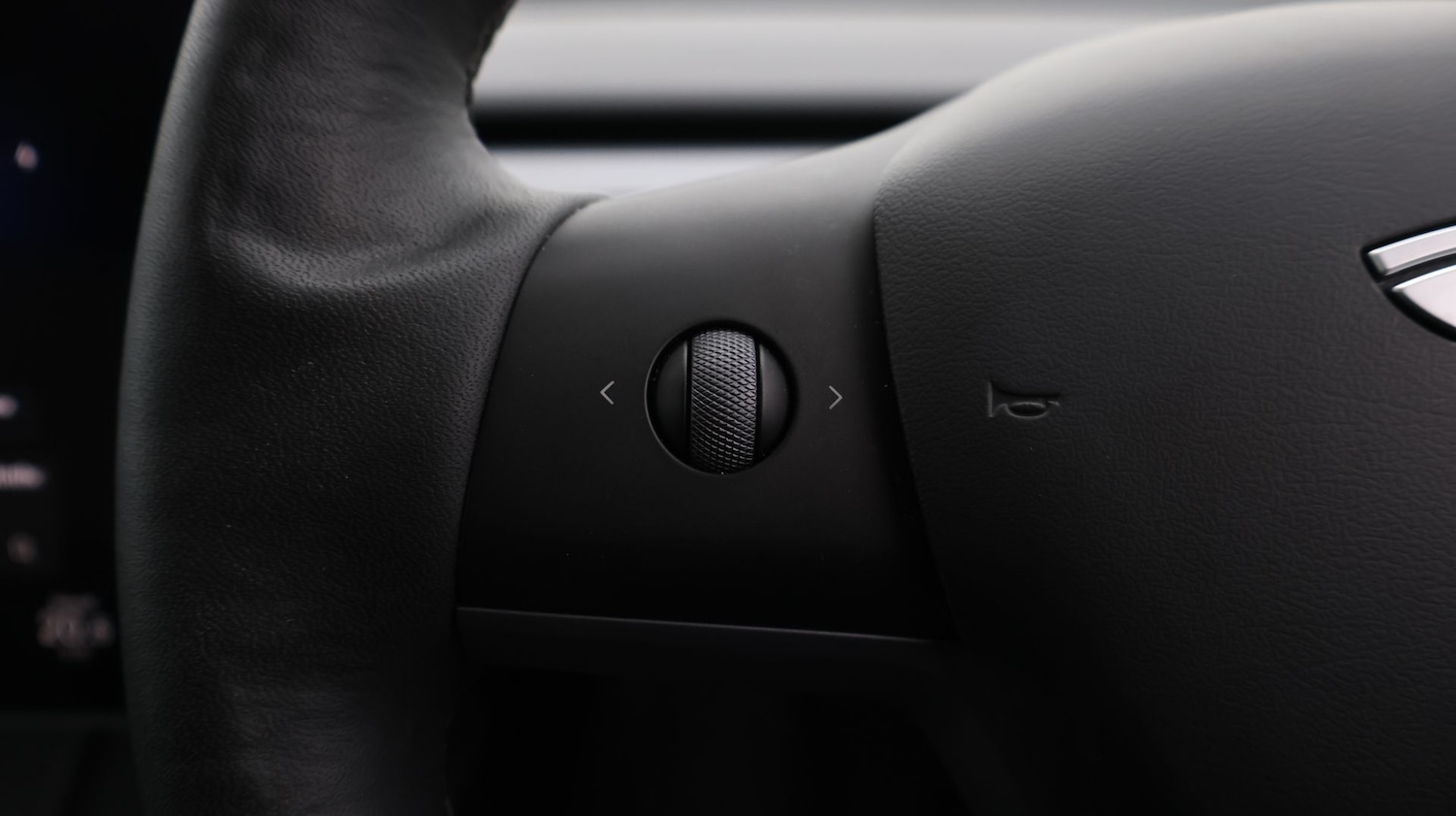 Used Tesla Model Y for sale - 77181480: Photo 22