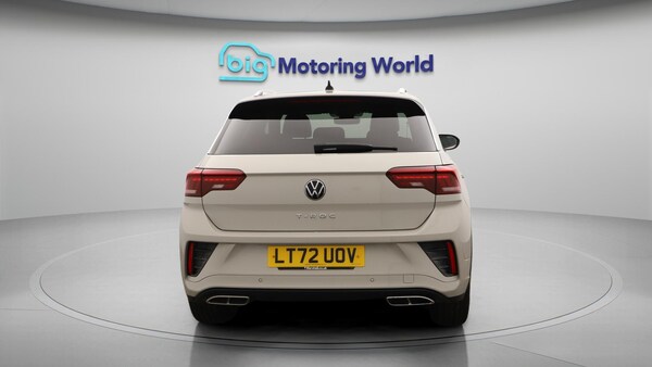 Used Volkswagen T-Roc 2022 for sale - 76294786: Photo 7