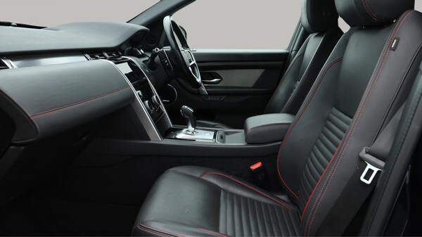 Used Land Rover Discovery Sport 2021 for sale - 76307117: Photo 15