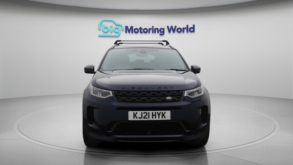 Used Land Rover Discovery Sport 2021 for sale - 76307117: Photo 3