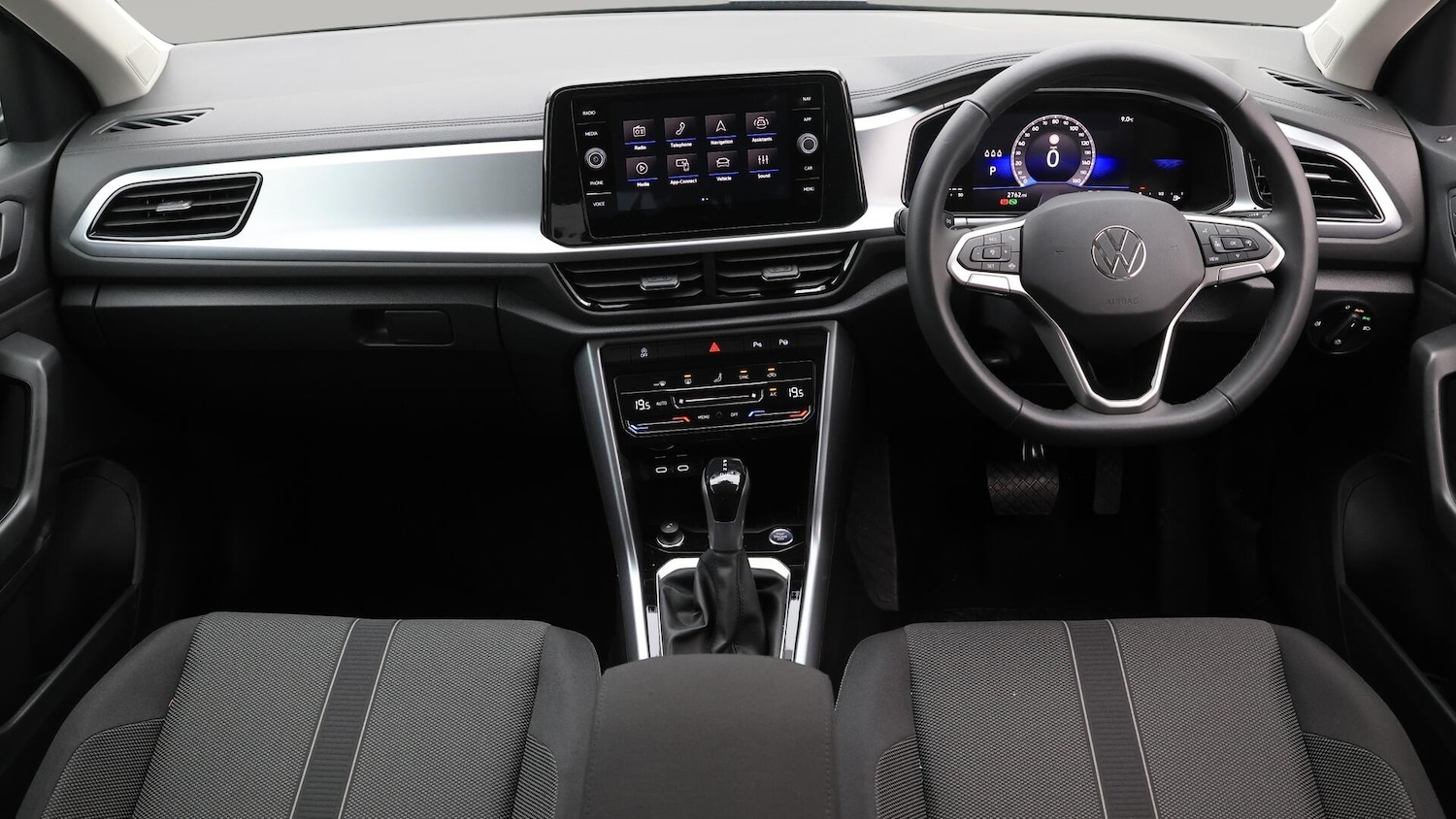 Used Volkswagen T-Roc 2024 for sale - 76381282: Photo 13