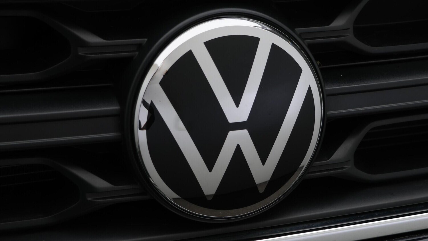 Used Volkswagen T-Roc 2024 for sale - 76381282: Photo 22