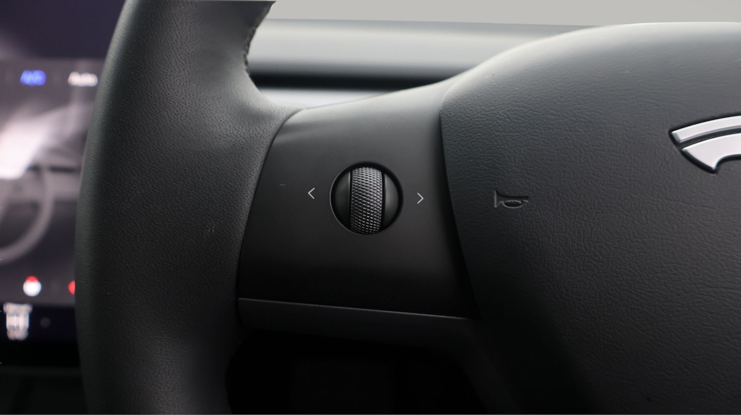 Used Tesla Model Y 2023 for sale - 77181834: Photo 21